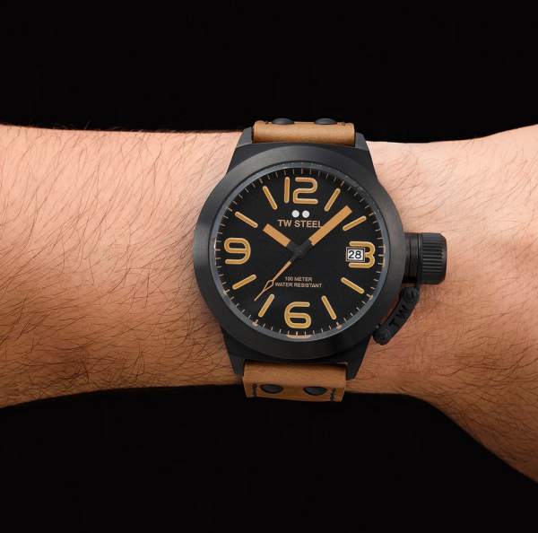 TW-Steel CS41 Canteen Leather Herren Uhr Quarz